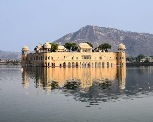 axp-photography-5Ly7XeBIw8c-unsplash