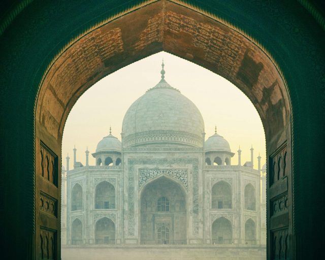 pexels-victor-lavaud-302543-3361480